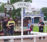 Darin collects our trophy from Mick Walker at Uttoxeter, Jul 2007